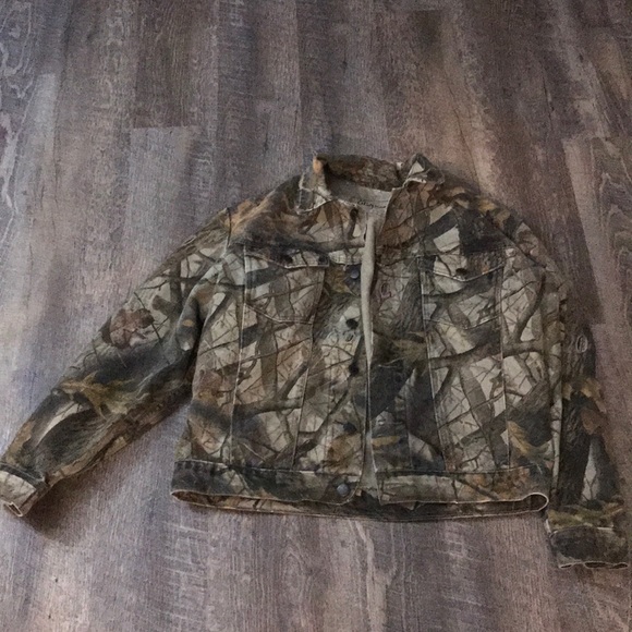 wrangler camo jacket